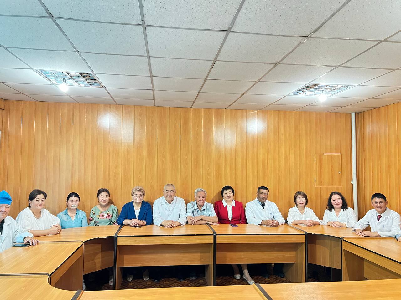 Фото института